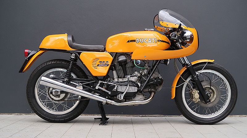 Ducati 750 sport